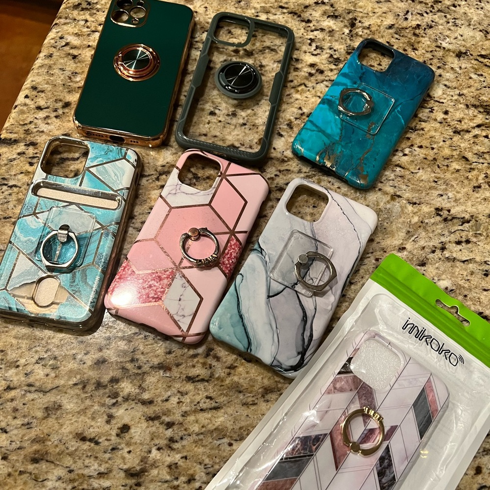 Lot 7 IPhone 11 Pro Cases